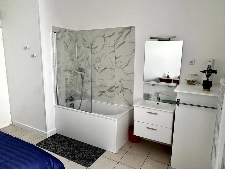 Appartement Avec Exterieur Loos Eksteriør bilde